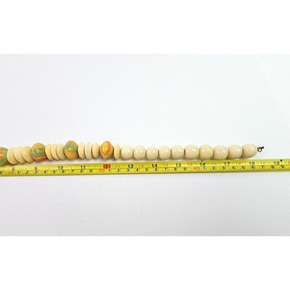 Chunky Necklace Cream Pastel Striped Resin Bead Round and Disk Vintage 80s - Picture 8 of 9